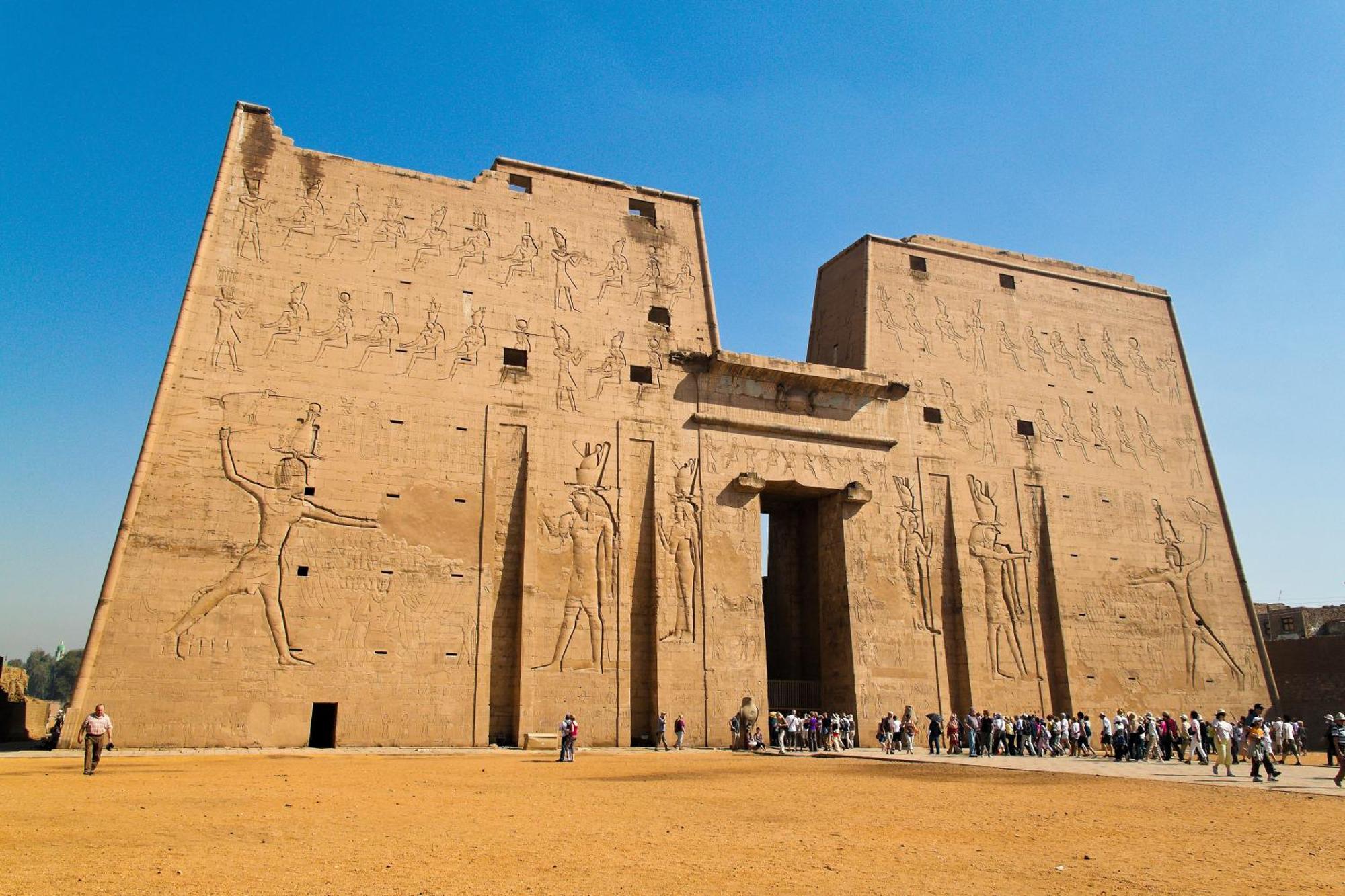 Moevenpick Royal Lily Nile Cruise, Every Monday Four Nights From Luxor, Every Friday Three Nights From Aswan - Including Excursions & Sightseeing Exteriér fotografie