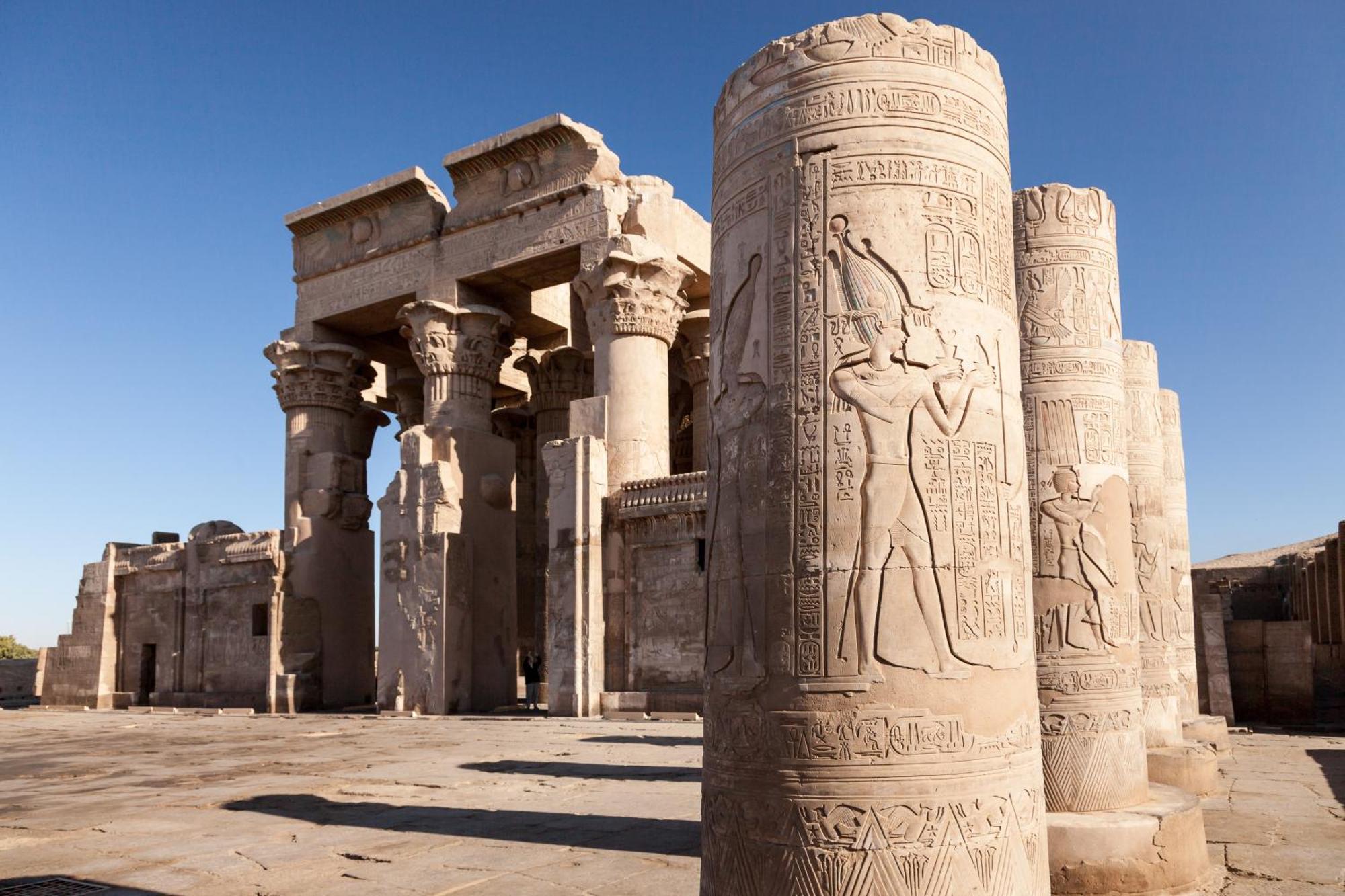 Moevenpick Royal Lily Nile Cruise, Every Monday Four Nights From Luxor, Every Friday Three Nights From Aswan - Including Excursions & Sightseeing Exteriér fotografie