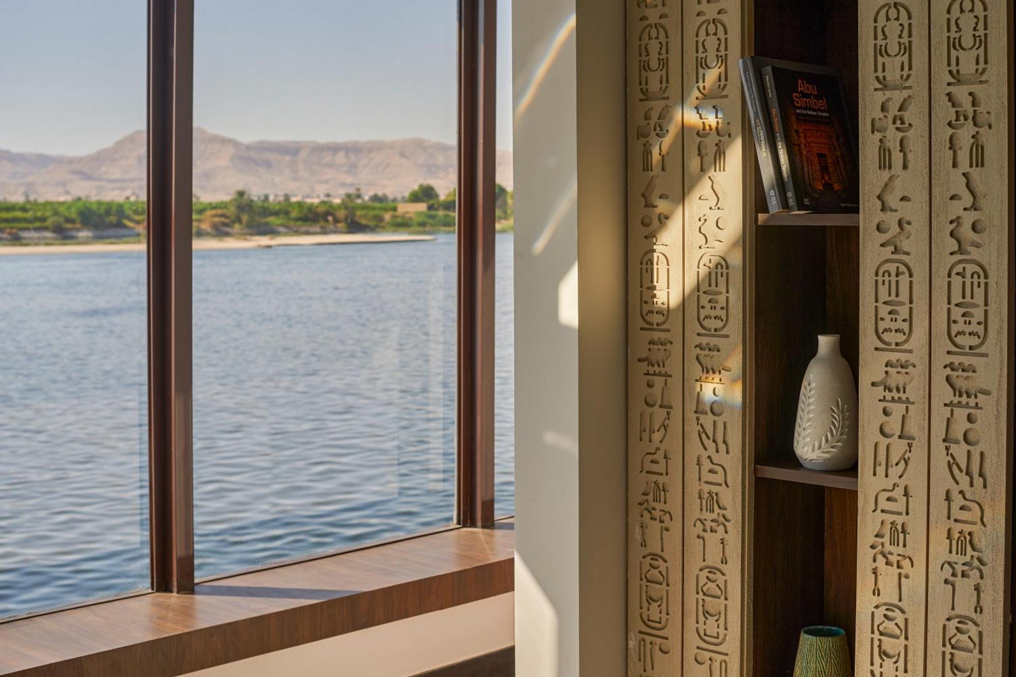 Moevenpick Royal Lily Nile Cruise, Every Monday Four Nights From Luxor, Every Friday Three Nights From Aswan - Including Excursions & Sightseeing Exteriér fotografie